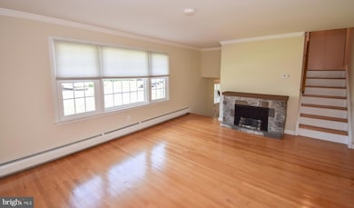 168 Walton Dr, Morrisville, PA 19067 - photo 5