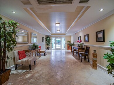 855 Dahlia Ln unit 206, Vero Beach, FL 32963 - photo 3