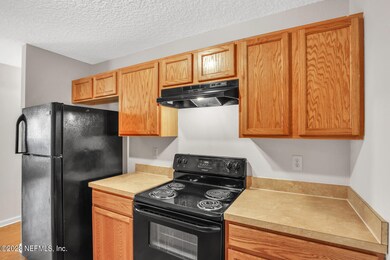 8425 Jasper Ave, Jacksonville, FL 32211 - photo 7