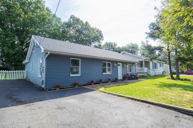 787 Garfield Ave, Toms River, NJ 08753 - photo 3