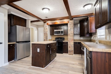 2568 James Marshall Rd, Marshall, TX 75670 - photo 4