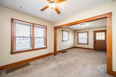 270 15th St NW, Cedar Rapids, IA 52405 - photo 4