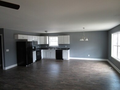 1513 Hale Bowen Dr, Dalton, GA 30721 - photo 3