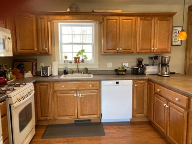 62 Canaan St, Canaan, NH 03741 - photo 5