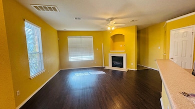 16100 S Great Oaks Dr unit 2903, Round Rock, TX 78681 - photo 4