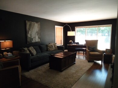 Great Space & Decorator Colors!