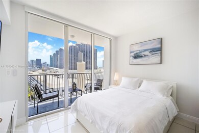 1750 N Bayshore Dr unit 1214, Miami, FL 33132 - photo 2