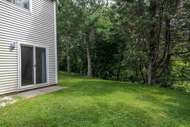 U10 Grandview Dr, South Burlington, VT 05403 - photo 6