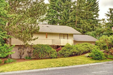 7490 85th Ave SE, Mercer Island, WA 98040 - photo 2