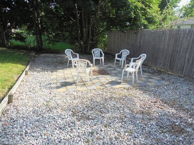 1460 Benjamin Ave NE, Grand Rapids, MI 49505 - photo 2