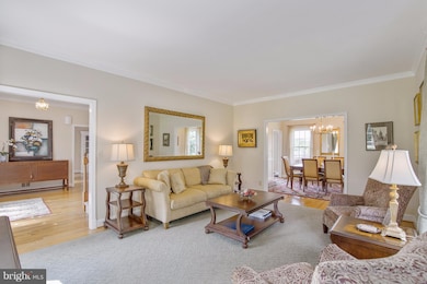 10018 Blue Banner Dr, Germantown, MD 20876 - photo 3