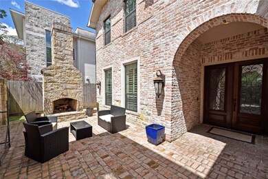 1612 Lamonte Ln, Houston, TX 77018 - photo 4