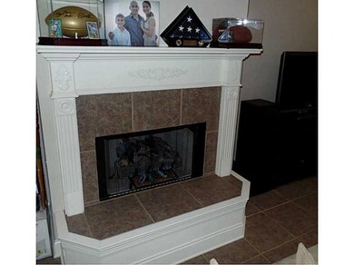 Den/Family/Great Room. Open Floor Plan, Tile Floor