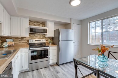 6358 Meeting House Way, Alexandria, VA 22312 - photo 7