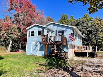 138 Middle Rd, Swanton, VT 05488 - photo 2