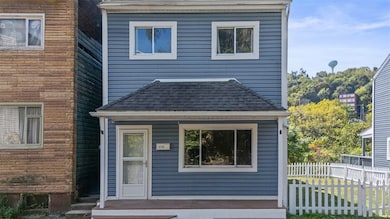 4724 Juniper St, Pittsburgh, PA 15224 - photo 3