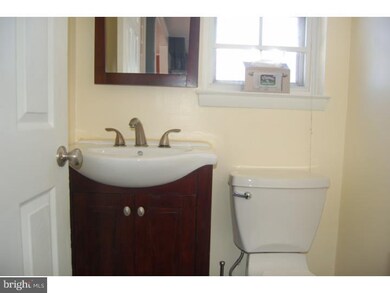 132 Roosevelt Ave, Mount Ephraim, NJ 08059 - photo 5