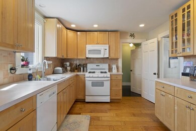 67 Standish Rd, Milton, MA 02186 - photo 5