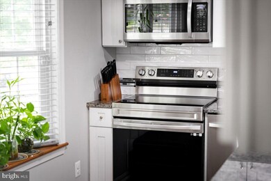 6337 Fenestra Ct unit 126, Burke, VA 22015 - photo 6