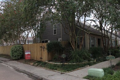 204 Long Plantation Blvd unit A, Lafayette, LA 70508 - photo 3