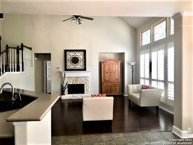 10507 Rainbow View, Helotes, TX 78023 - photo 3