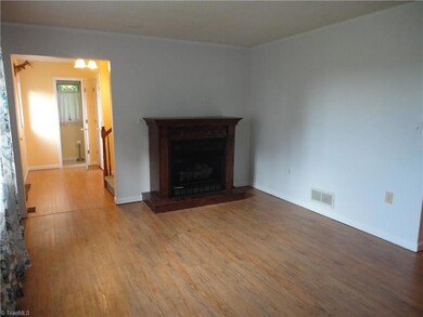 Living Room w/Gas Logs.