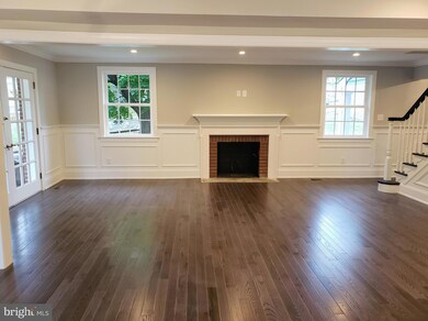 201 Greenbriar Ln, Havertown, PA 19083 - photo 6