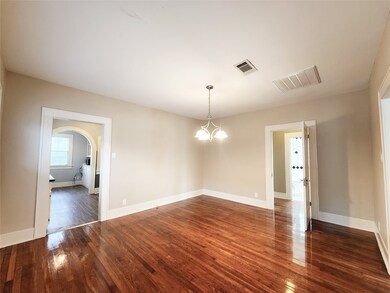 729 E 17th St, Houston, TX 77008 - photo 4