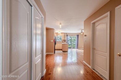 29 Lorenzo Ct, Matawan, NJ 07747 - photo 4