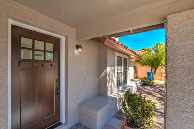 2724 W Oak Grove Ln-7