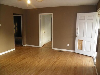 627 N Hobson Ave, Shawnee, OK 74801 - photo 4