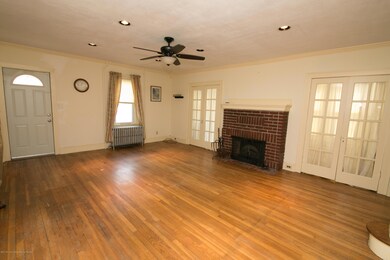 1603 Pennington Rd, Ewing, NJ 08618 - photo 3