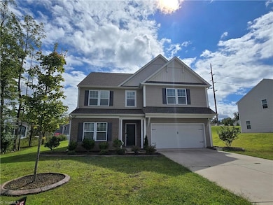 3208 Derby Cir, High Point, NC 27265 - photo 2