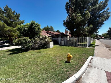 5735 W Harrison St, Chandler, AZ 85226 - photo 4