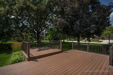 6710 Wedgewood Ln, Willowbrook, IL 60527 - photo 6