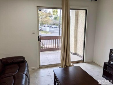 303 Michaels Ct, Woodbridge, NJ 07095 - photo 7