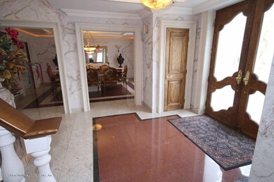 7 whitwell entry foyer 2