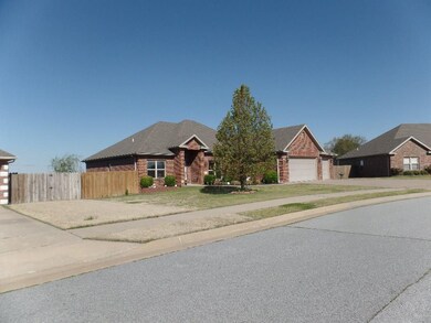 604 Carter Rd, Siloam Springs, AR 72761 - photo 3