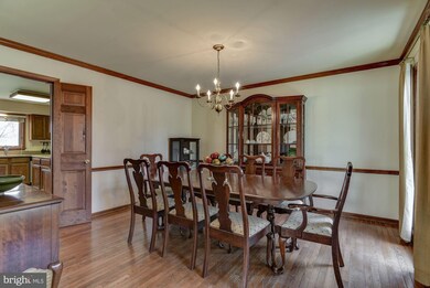 14948 Dufief Dr, North Potomac, MD 20878 - photo 5