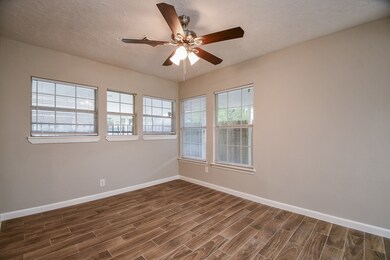 13417 Halifax St, Houston, TX 77015 - photo 7