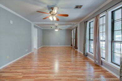 2409 Chapel Hill Rd, Bartlesville, OK 74006 - photo 6