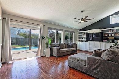 11501 Oak Knoll Dr, Austin, TX 78759 - photo 4