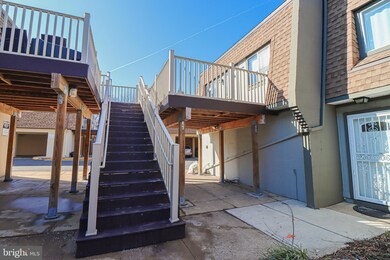 8025 Capistrano Place unit E, Alexandria, VA 22309 - photo 2