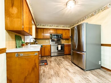 Kitchen with High End Double Oven