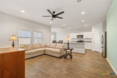 837 Margay Loop, Seguin, TX 78155 - photo 6