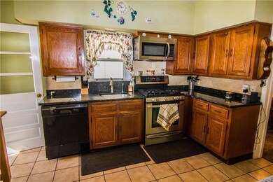 1218 E 3rd St, Bethlehem, PA 18015 - photo 7