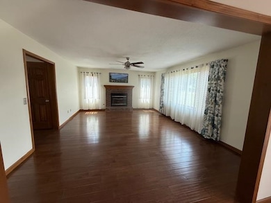 602 Nancyk Crossing, Roanoke, IN 46783 - photo 4