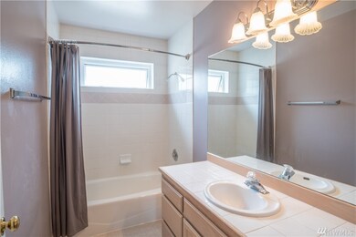 7226 208th St SW unit 2, Edmonds, WA 98026 - photo 5