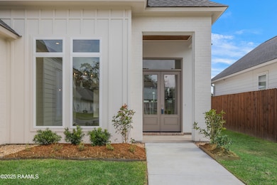 203 Redfern-3