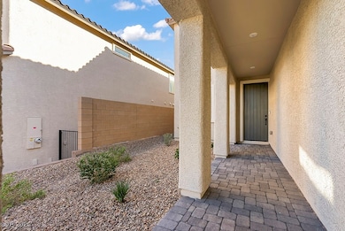 10851 Hanwicke Harbor Ave, Las Vegas, NV 89161 - photo 4
